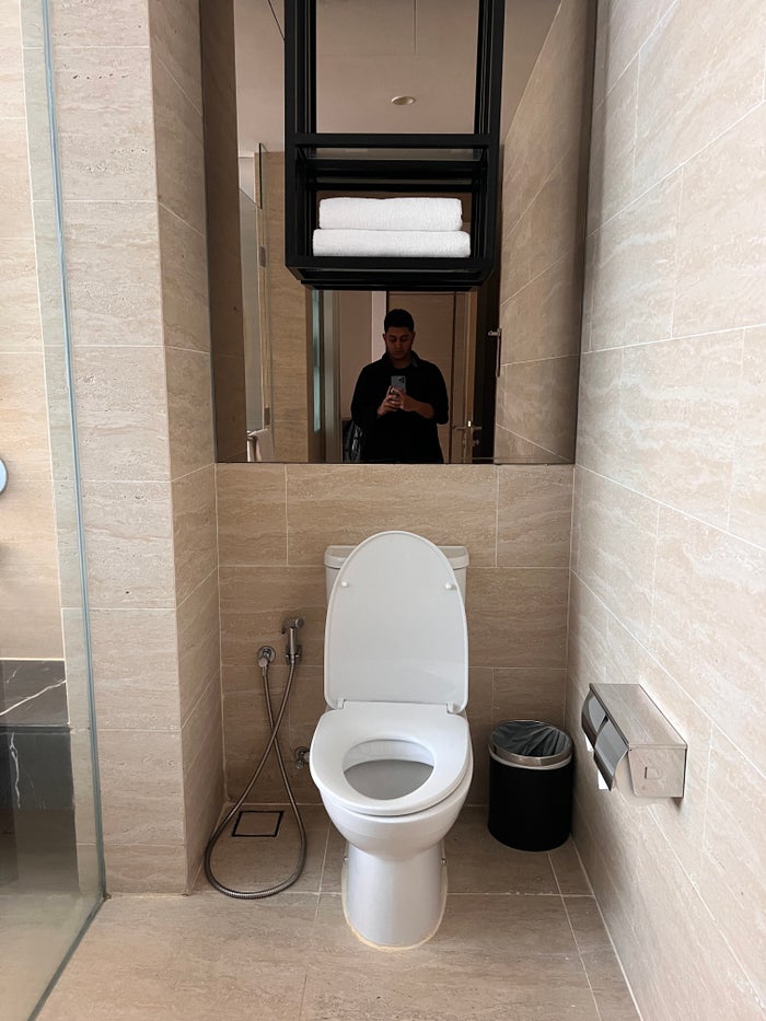 Hotel Stripes Kuala Lumpur Autograph Collection bathroom toilet 