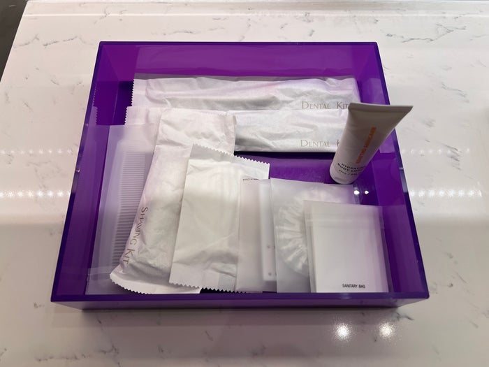 Hyatt Place Bangkok Sukhumvit bathroom complimentary toilitries Hyatt Place Bangkok Sukhumvit bathroom complimentary toilitries