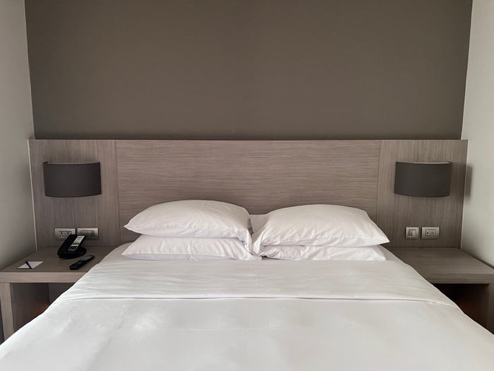Hyatt Place Bangkok Sukhumvit bed top view Hyatt Place Bangkok Sukhumvit bed top view