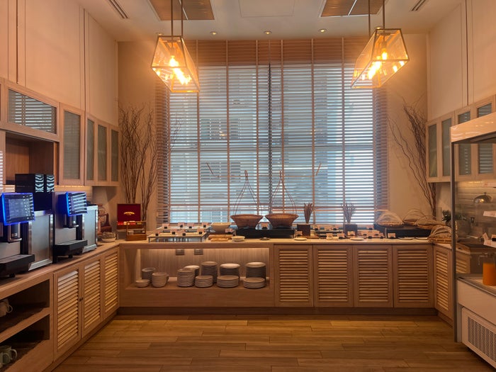 Hyatt Place Bangkok Sukhumvit breakfast area Hyatt Place Bangkok Sukhumvit breakfast area
