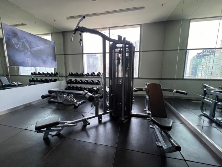 Hyatt Place Bangkok Sukhumvit fitness center full body workout machine