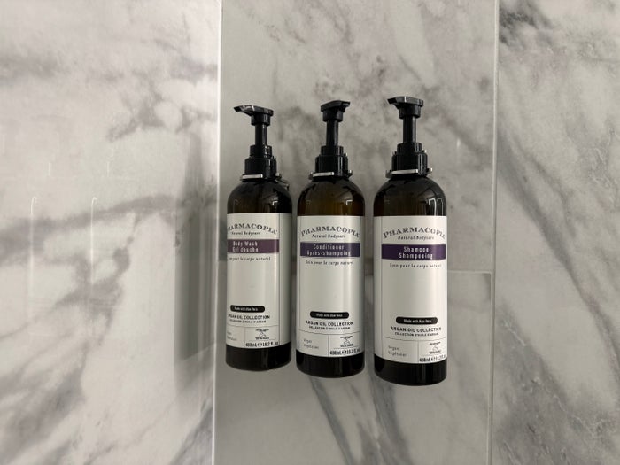 Hyatt Regency San Antonio Riverwalk bathroom shower pump bottles Hyatt Regency San Antonio Riverwalk bathroom shower pump bottles