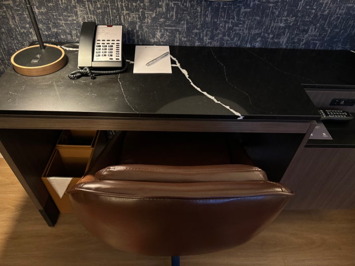 Hyatt Regency San Antonio Riverwalk bedroom desk and chair Hyatt Regency San Antonio Riverwalk bedroom desk and chair