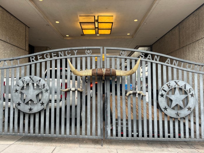 Hyatt Regency San Antonio Riverwalk gate Hyatt Regency San Antonio Riverwalk gate