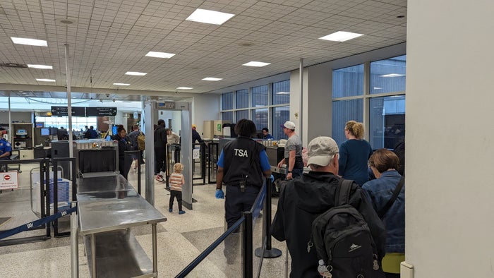 IAH to ATL Delta flight review Terminal A IAH TSA PreCheck screening IAH to ATL Delta flight review Terminal A IAH TSA PreCheck screening