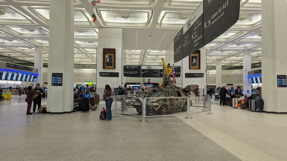 IAH to ATL Delta flight review Terminal A IAH departures