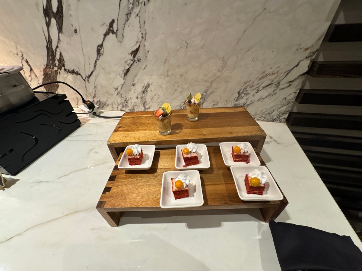 JW Marriott Panama Exec Lounge Desserts
