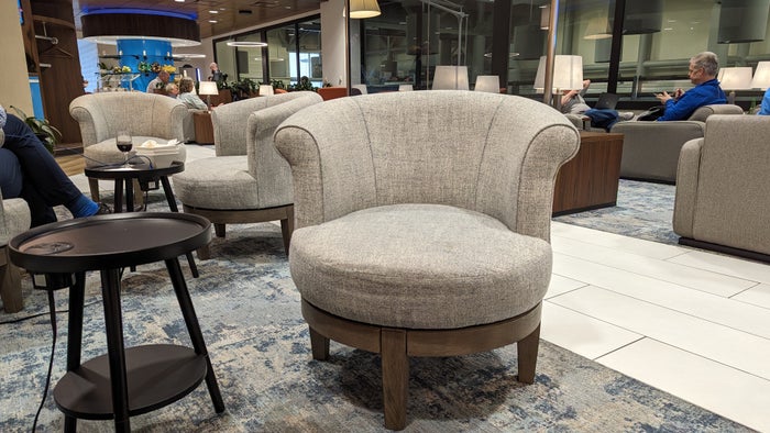 KLM Crown Lounge IAH seating comfy chairs KLM Crown Lounge IAH seating comfy chairs