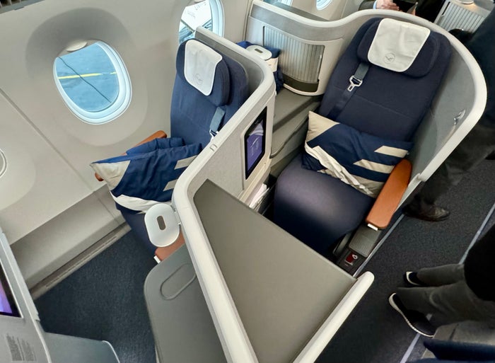 Lufthansa Allegris Business Classic and Privacy Lufthansa Allegris Business Classic and Privacy