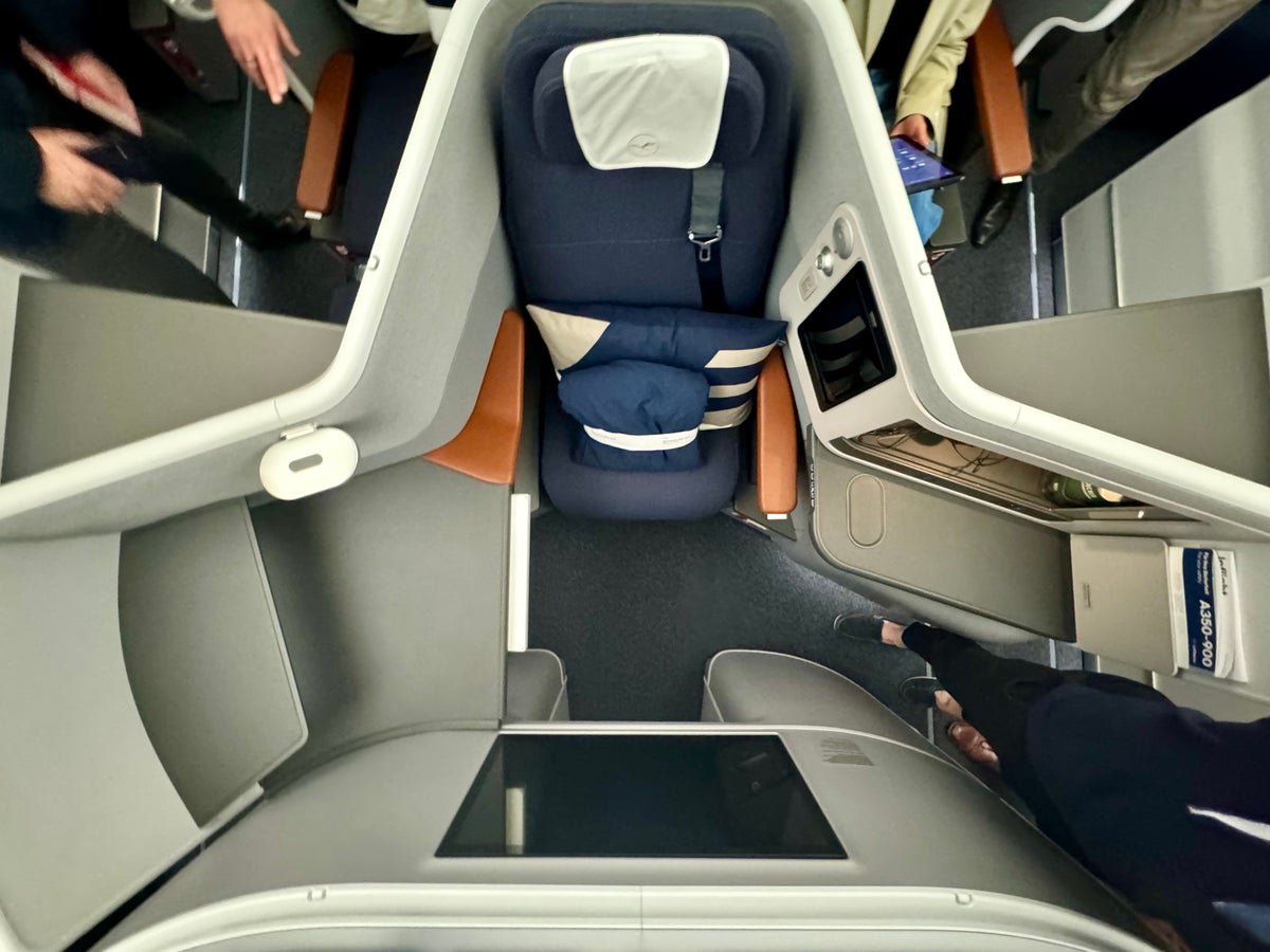 Lufthansa Allegris Business Extra Space Seat