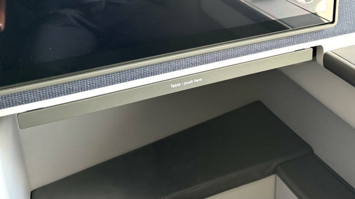 Lufthansa Allegris Business Suite tray table push Lufthansa Allegris Business Suite tray table push