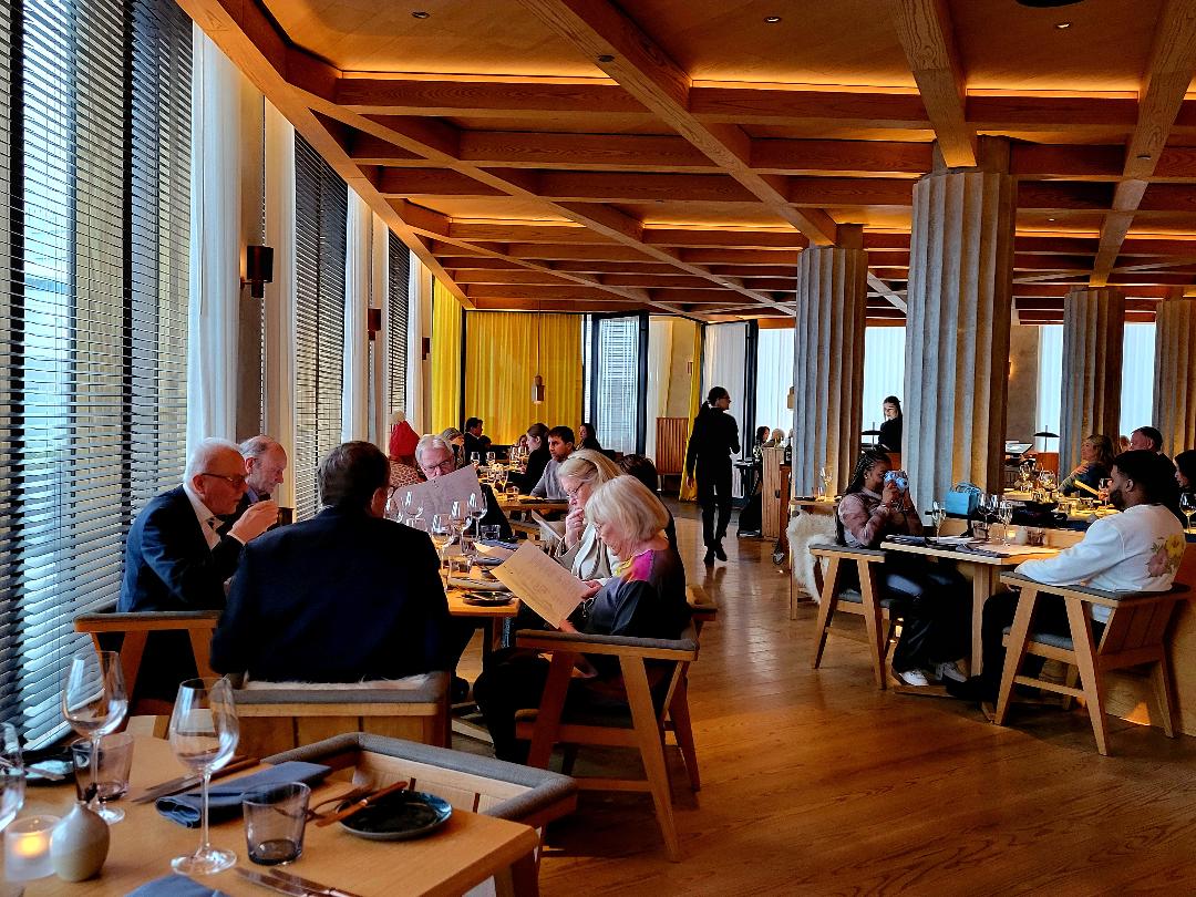 Reykjavik EDITION Hotel TIDES Restaurant