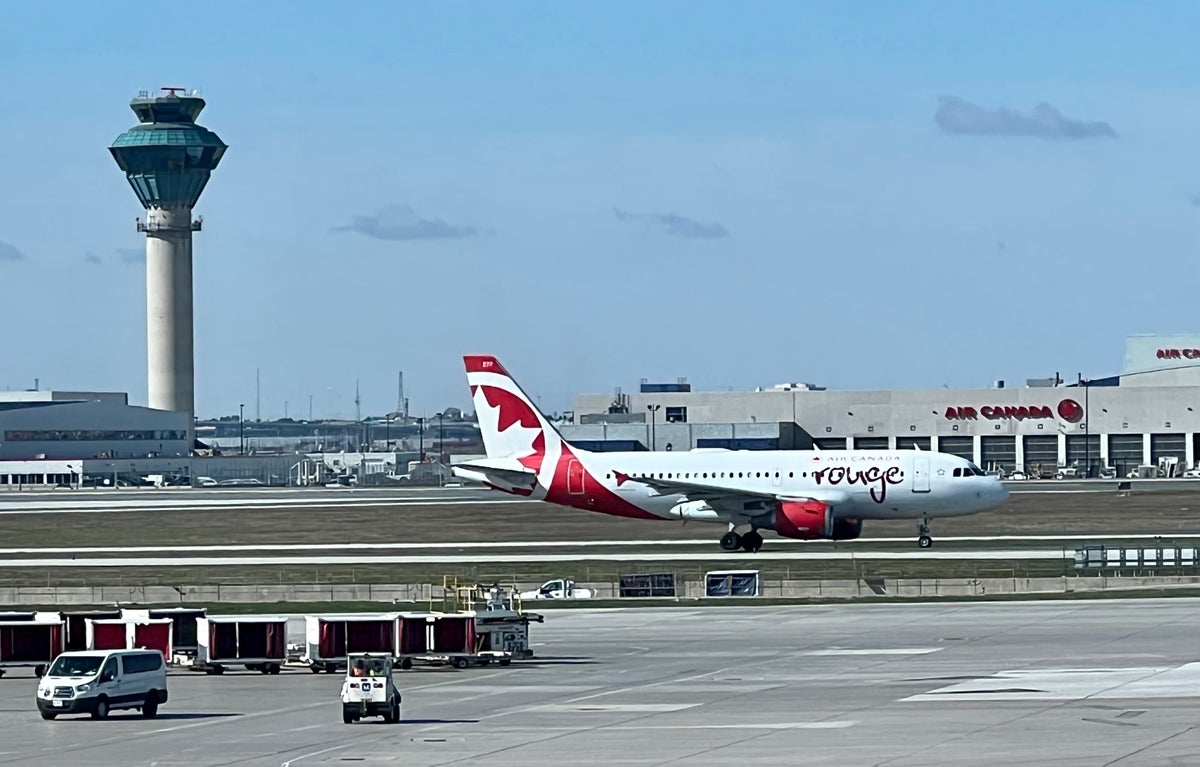 Air Canada Route at Toronto YYZ
