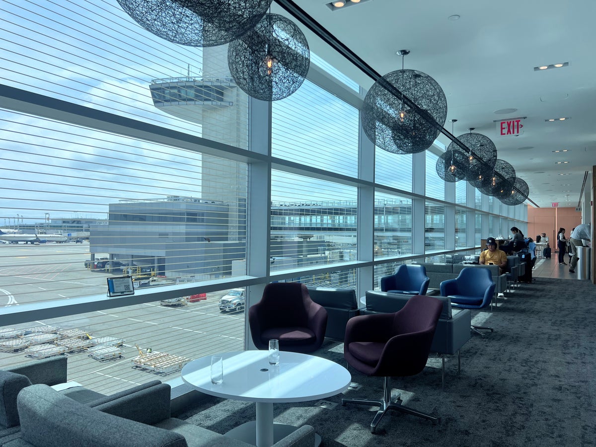 Full List of Airport Lounges at John F. Kennedy International Airport [JFK]