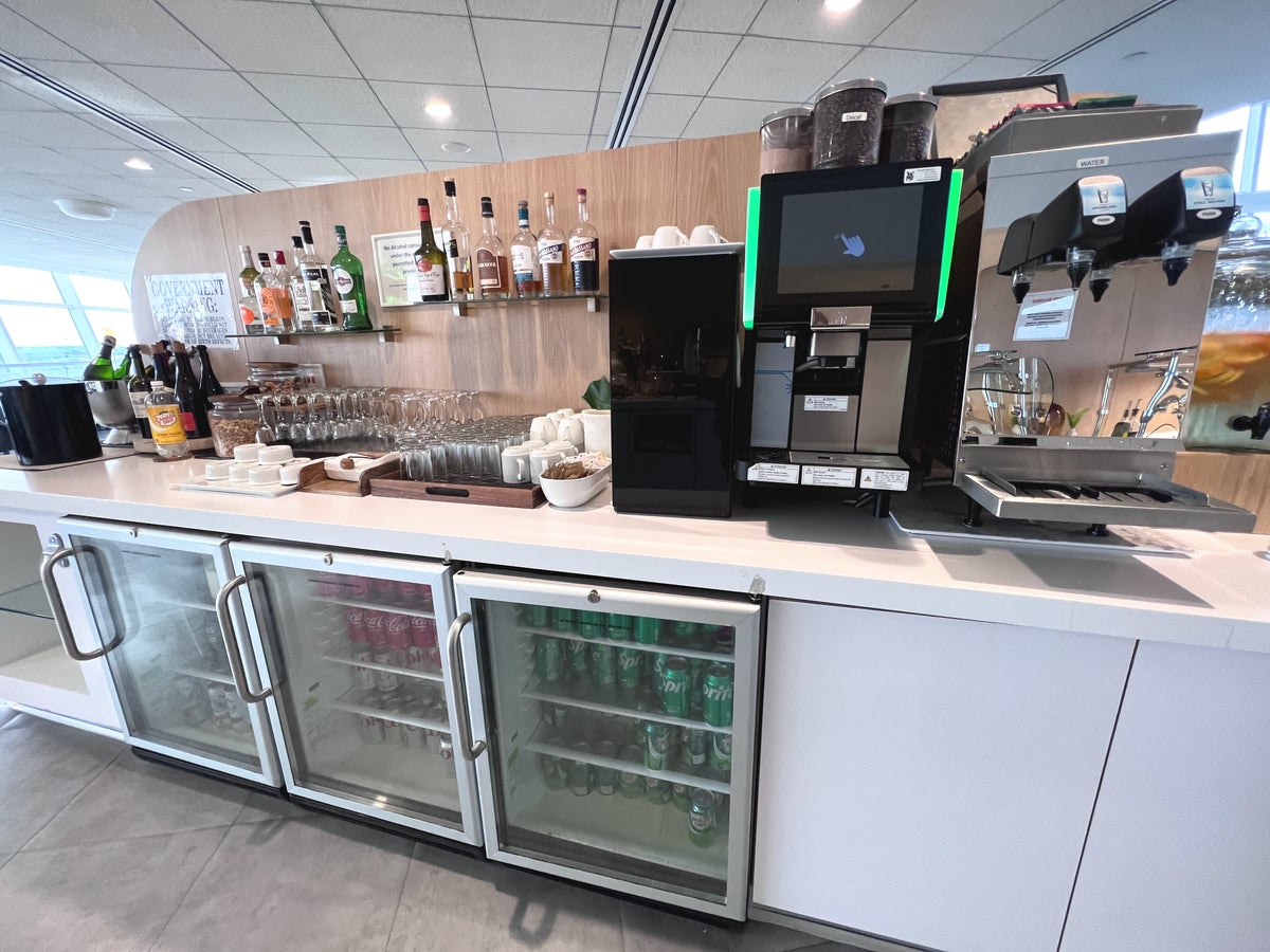 Beverage station at Air France Lounge JFK