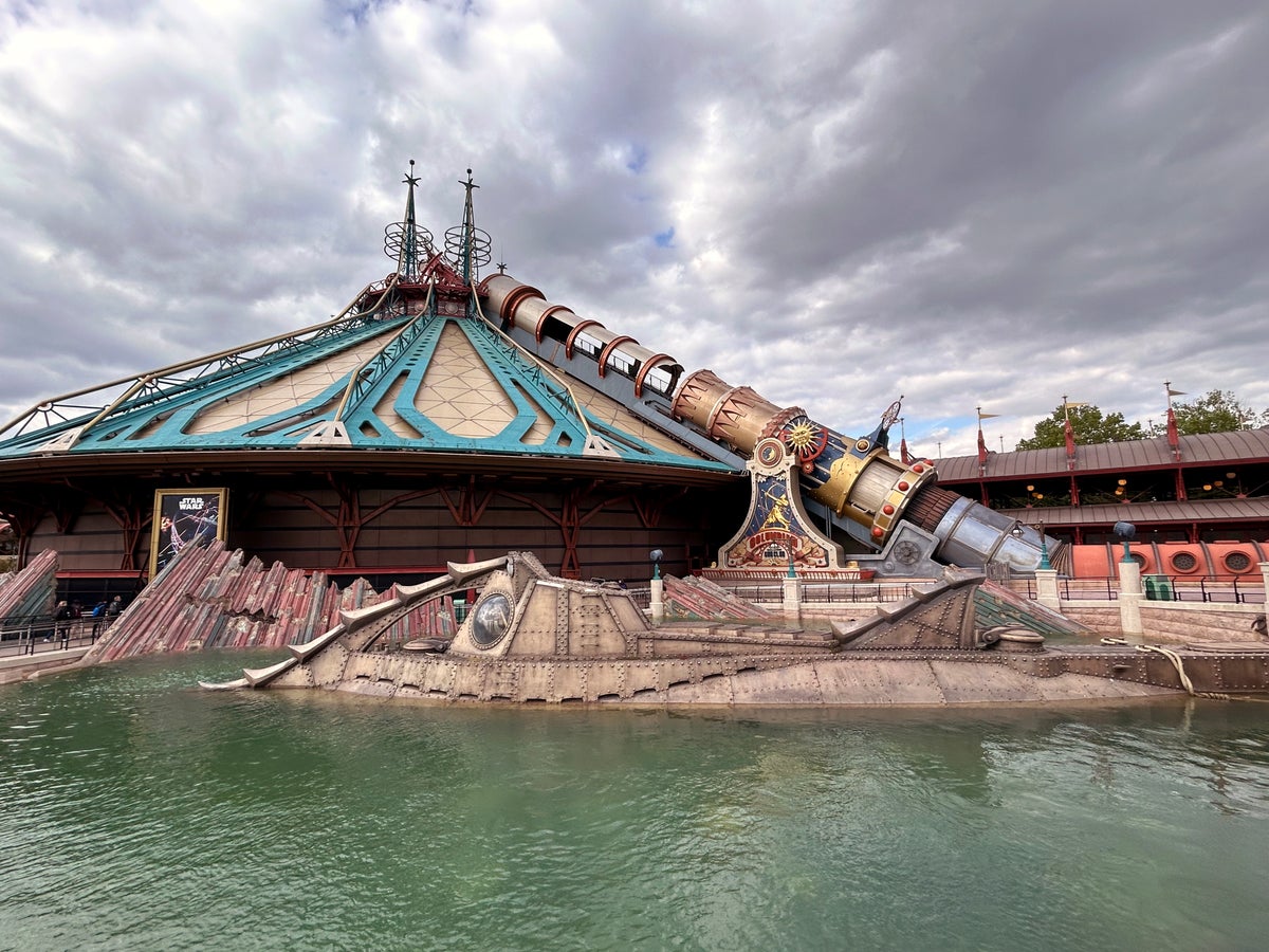 Disneyland Paris Nautilus