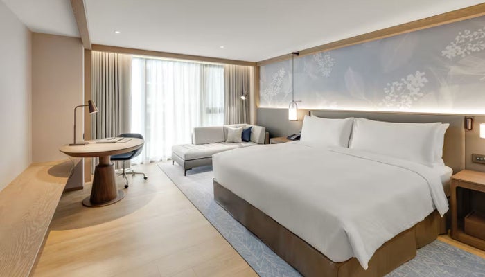 DoubleTree by Hilton Taipei
