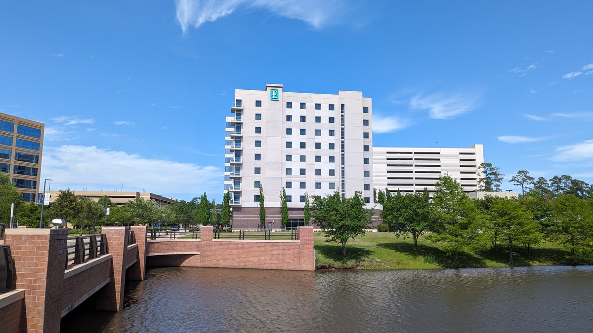 Embassy Suites by Hilton The Woodlands at Hughes Landing exterior lake
