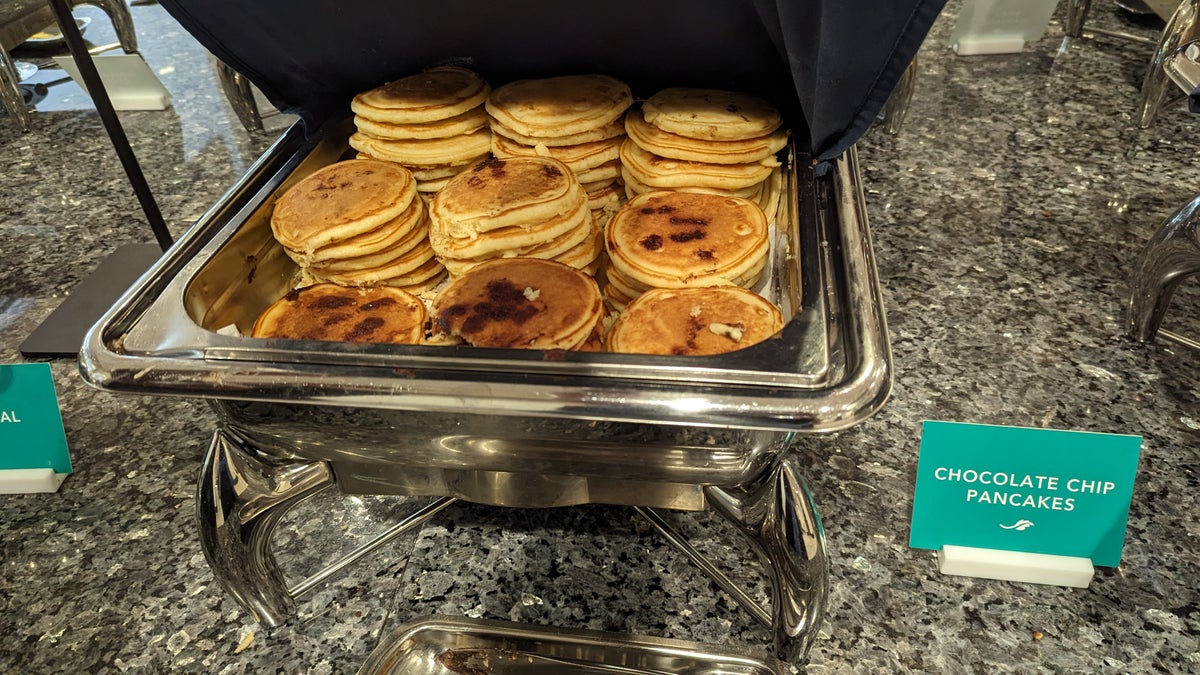 Embassy Suites by Hilton The Woodlands at Hughes Landing food and beverage breakfast buffet chocolate chip pancakes