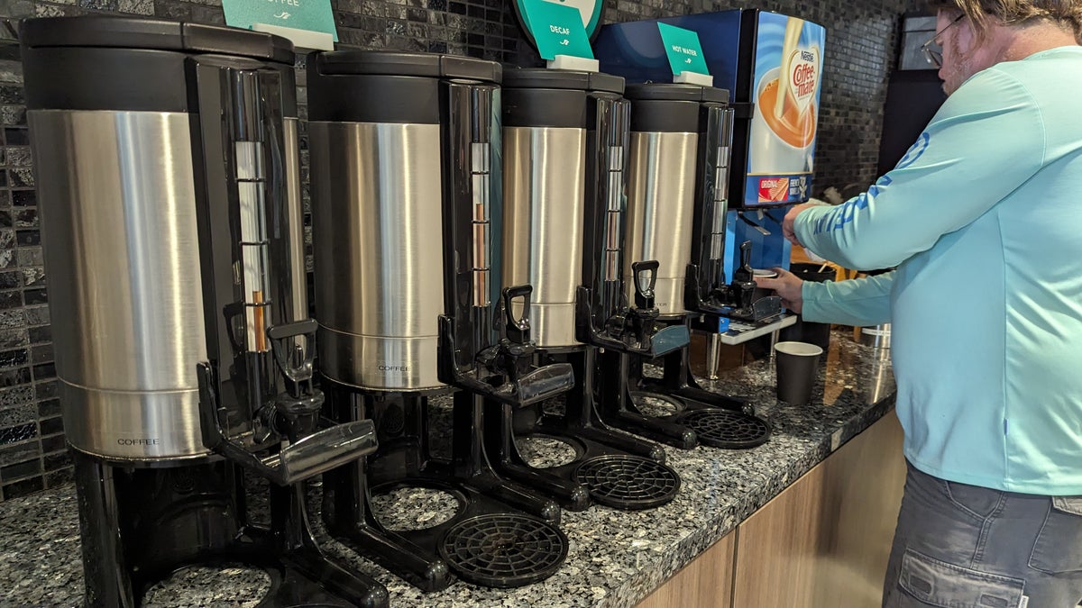 Embassy Suites by Hilton The Woodlands at Hughes Landing food and beverage breakfast buffet coffee