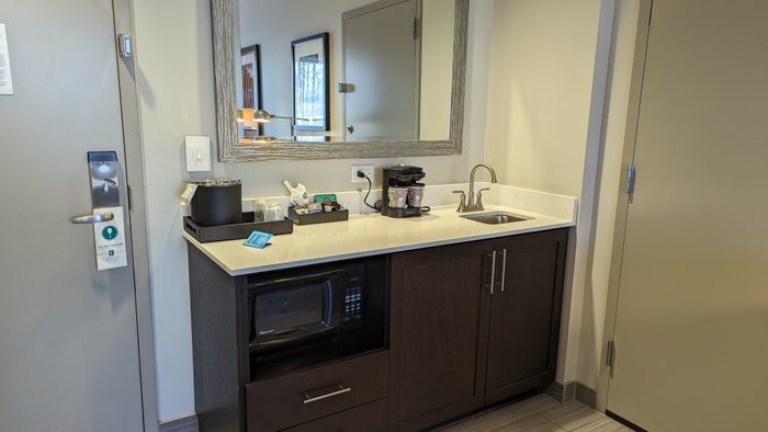 Embassy Suites by Hilton The Woodlands at Hughes Landing room living room kitchenette Embassy Suites by Hilton The Woodlands at Hughes Landing room living room kitchenette