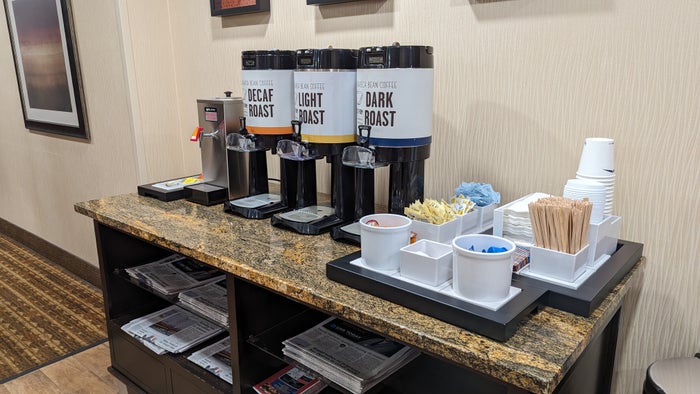 Hampton Inn Suites Hope food and beverage lobby coffee Hampton Inn Suites Hope food and beverage lobby coffee