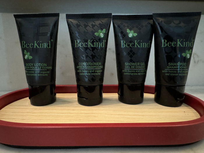 Hyatt Centric Downtown Portland hair kit shower gel Hyatt Centric Downtown Portland hair kit shower gel