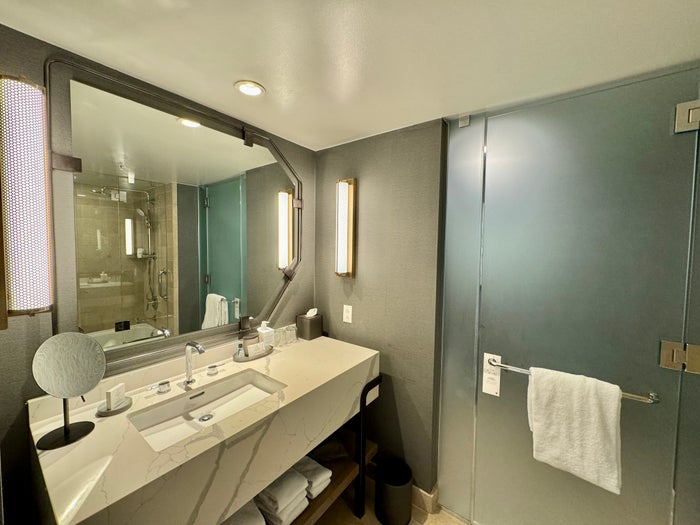 JW Marriott Orlando Grande Lakes Bathroom Vanity JW Marriott Orlando Grande Lakes Bathroom Vanity