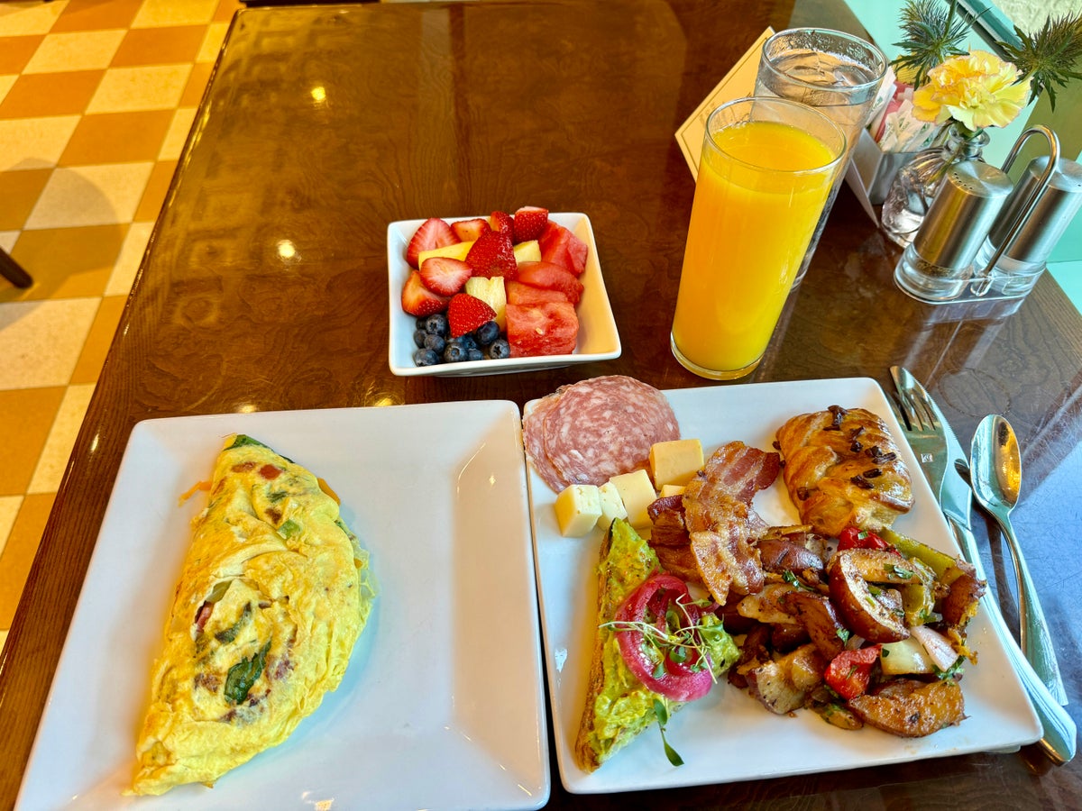 JW Marriott Orlando Grande Lakes Breakfast Plates