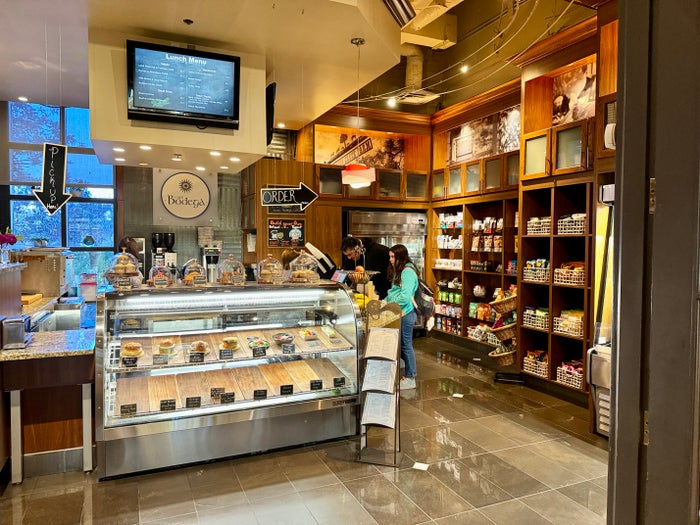 JW Marriott Orlando Grande Lakes Cafe Bodega JW Marriott Orlando Grande Lakes Cafe Bodega