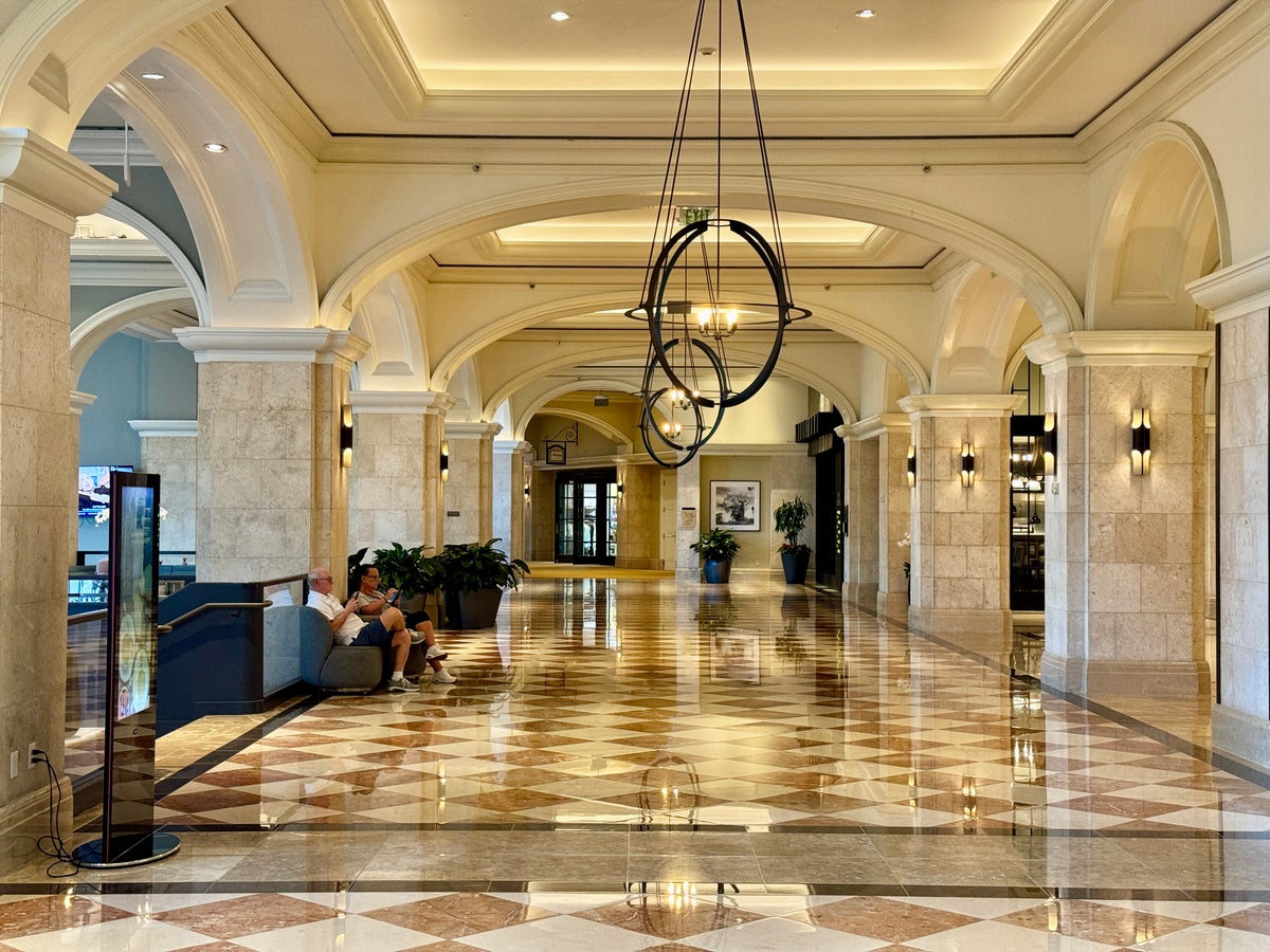 JW Marriott Orlando Grande Lakes Lobby Hallway Chandeliers