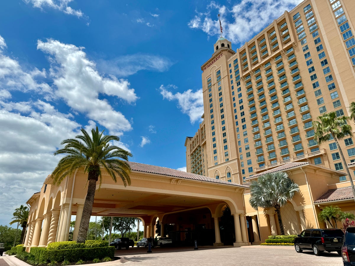 JW Marriott Orlando Grande Lakes Porte Cochere