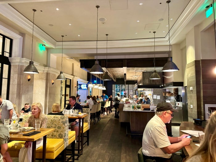 JW Marriott Orlando Grande Lakes Whisper Creek Farm Dinnertime JW Marriott Orlando Grande Lakes Whisper Creek Farm Dinnertime