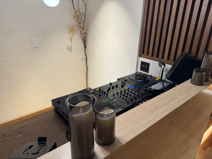 Mondrian Los Angeles Casa Madera DJ stand
