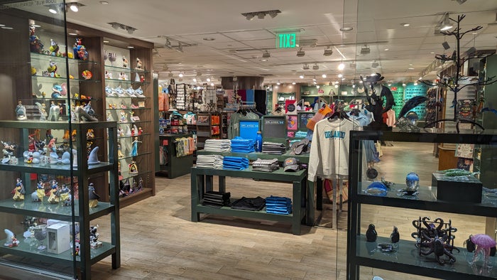 Orlando World Center Marriott amenities gift shop Orlando World Center Marriott amenities gift shop