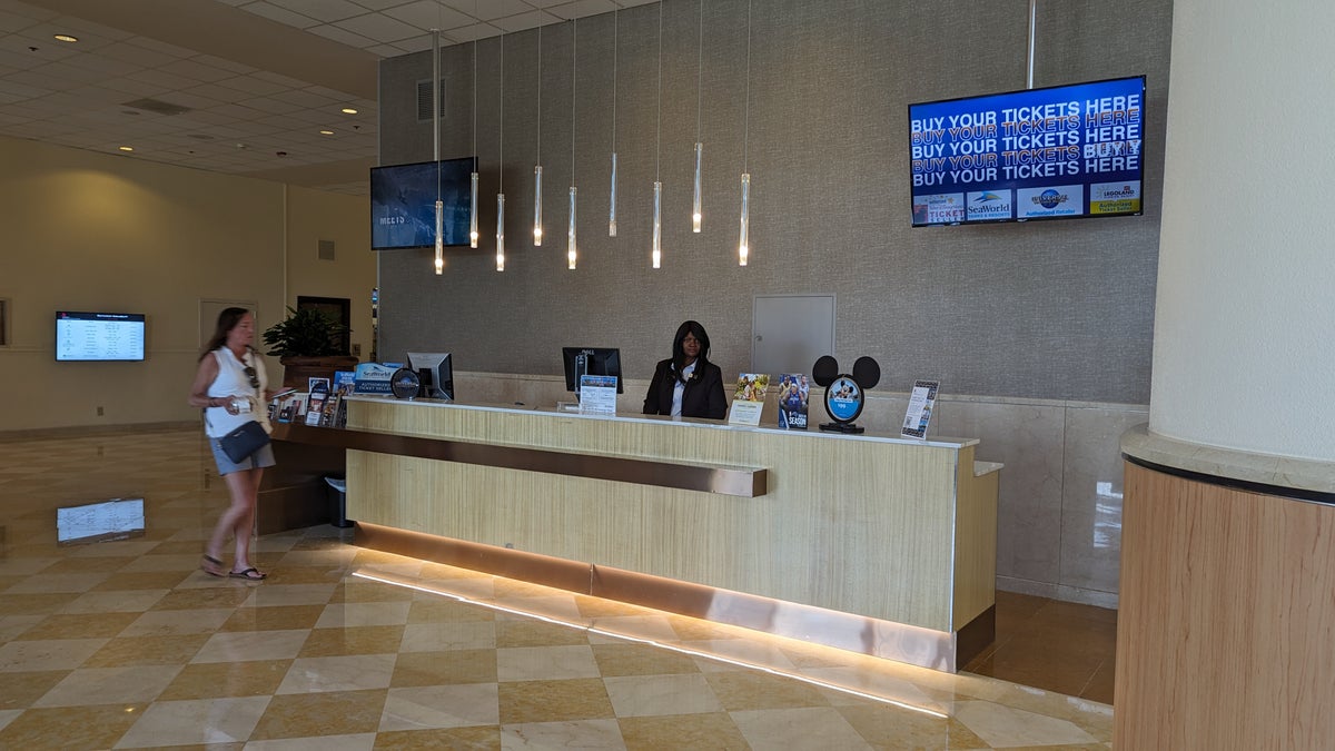 Orlando World Center Marriott amenities information desk