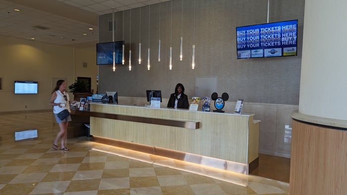 Orlando World Center Marriott amenities information desk Orlando World Center Marriott amenities information desk