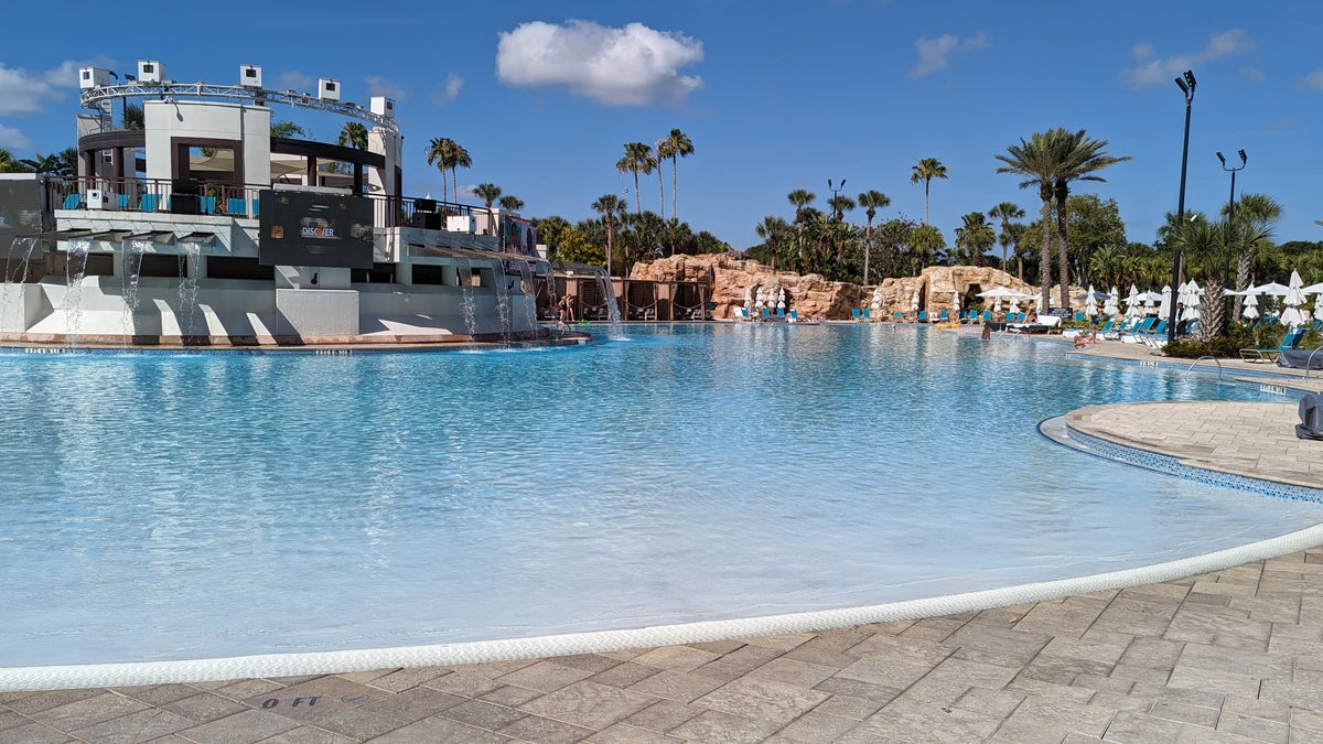 Orlando World Center Marriott amenities pool entry and TV