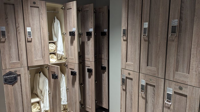 Orlando World Center Marriott amenities spa lockers Orlando World Center Marriott amenities spa lockers