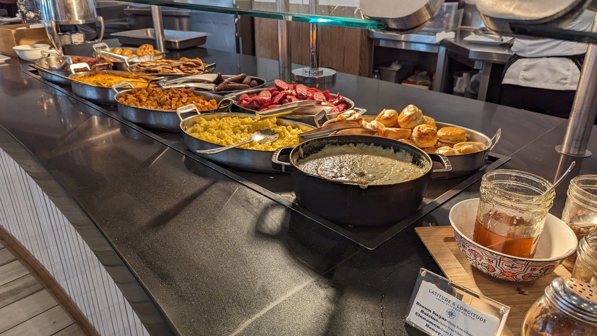 Orlando World Center Marriott food and beverage breakfast buffet hot