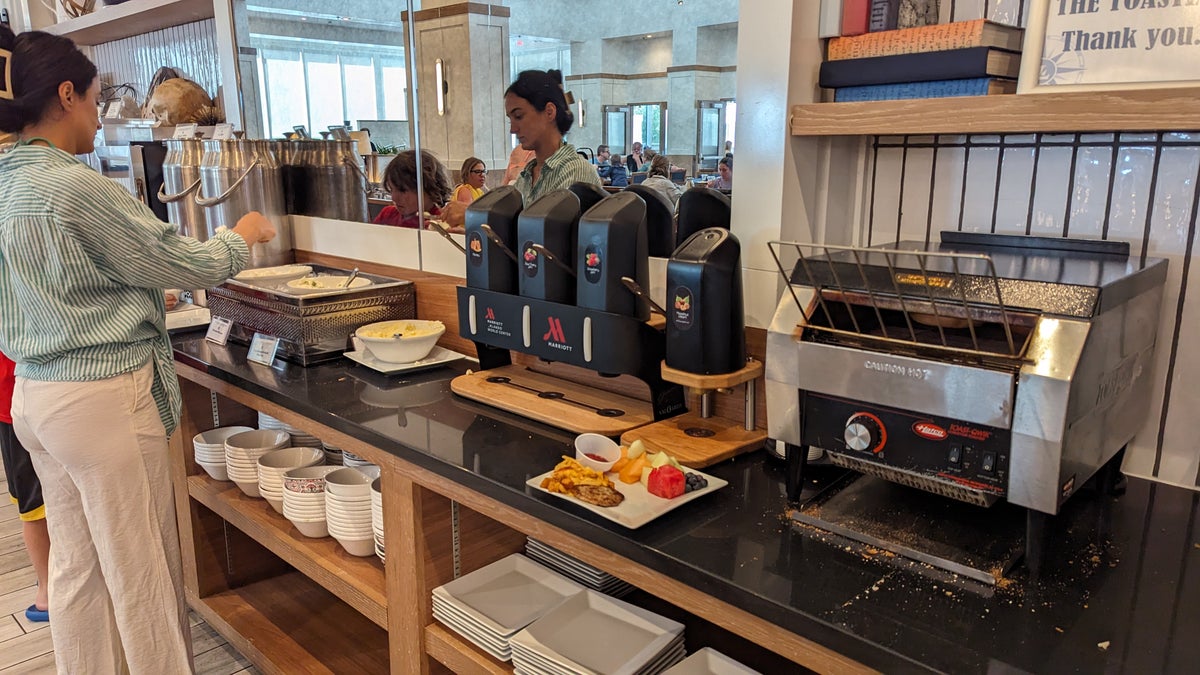 Orlando World Center Marriott food and beverage breakfast buffet jams and toaster