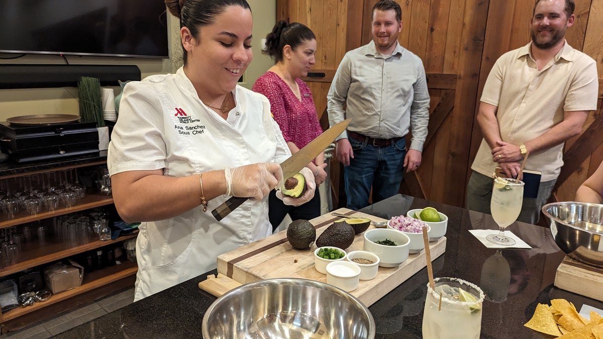 Orlando World Center Marriott food and beverage margs and guac class chef