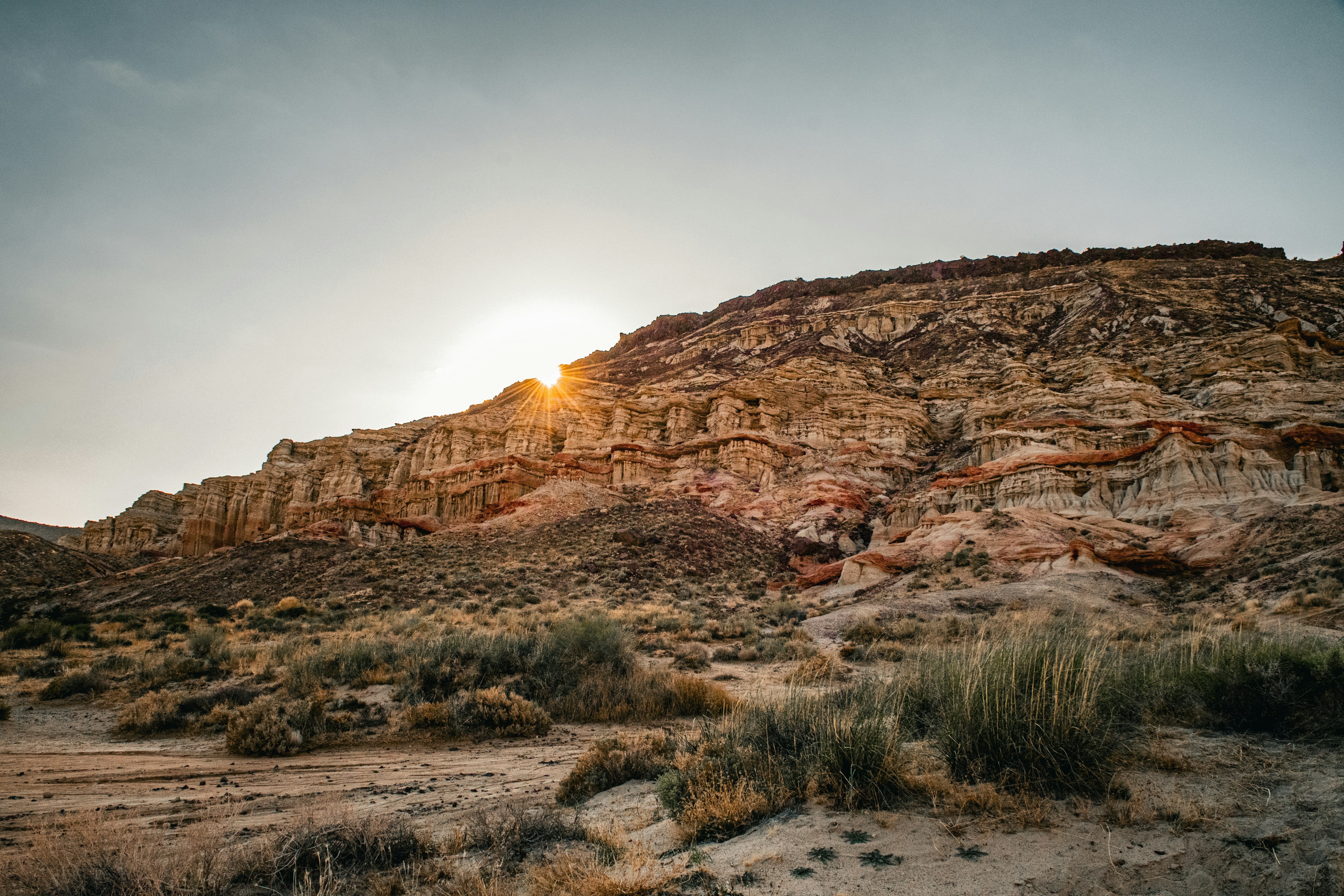 Red Rock Canyon State Park Guide — Hiking, Camping, and More
