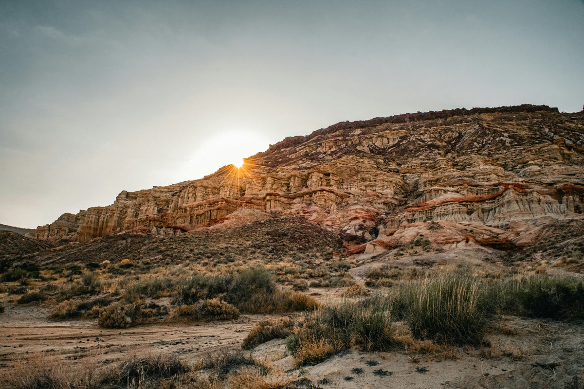 Red Rock Canyon State Park Guide — Hiking, Camping, and More 