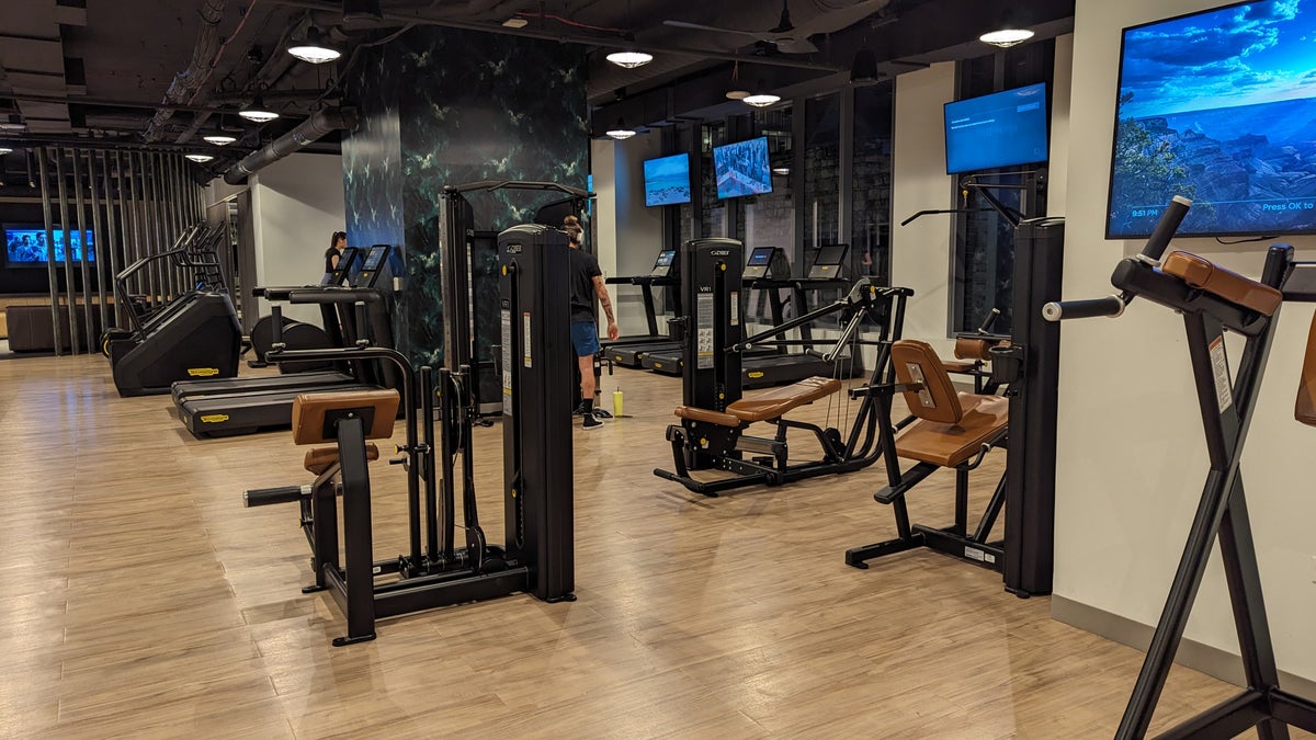 Thompson Austin amenities fitness center weight machines