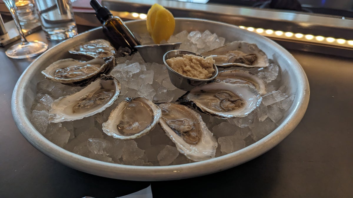 Thompson Austin food and beverage Diner Bar oysters
