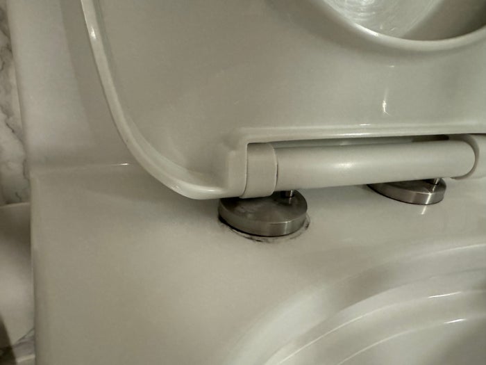 Thompson San Antonio Riverwalk bathroom loose toilet seat