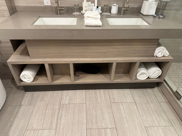 double sink JW Marriott SXM double sink JW Marriott SXM