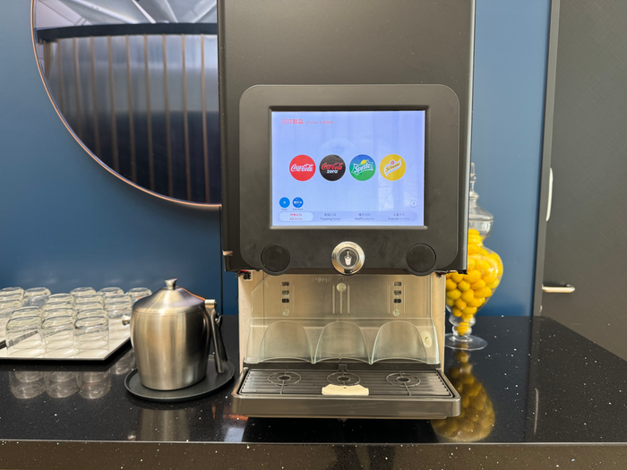 Chase Sapphire Lounge Hong Kong HKG soda machine Chase Sapphire Lounge Hong Kong HKG soda machine
