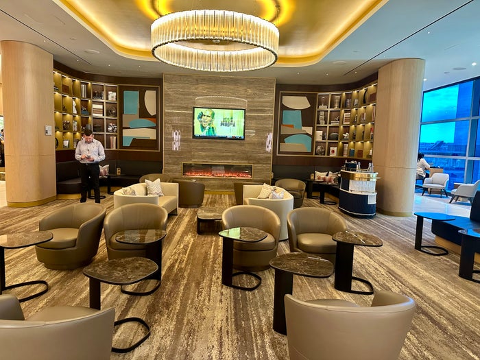 Delta One JFK Lounge Missoni Delta One JFK Lounge Missoni